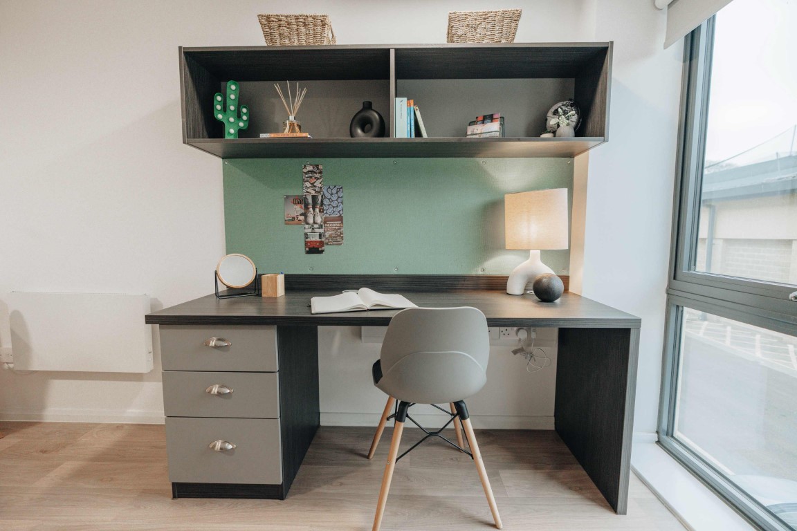  Silver Studio  -  Avon Studios  - Gallery -  2