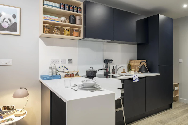  Essential Studio  -  Silk Mill  - Gallery -  4