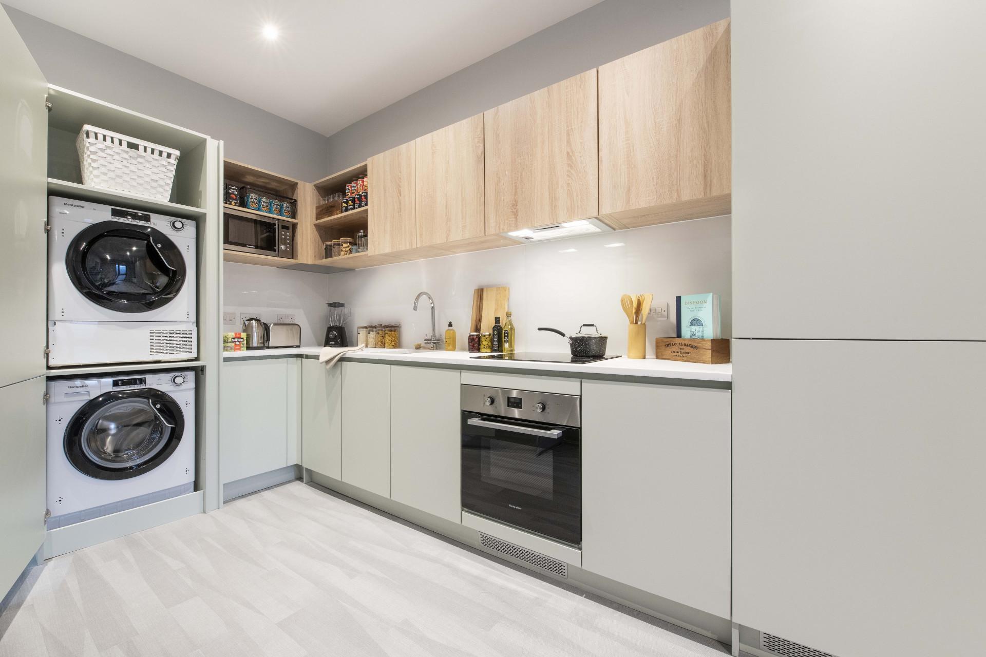  3 Bed Premium En-Suite  -  Hillside House  - Gallery -  14