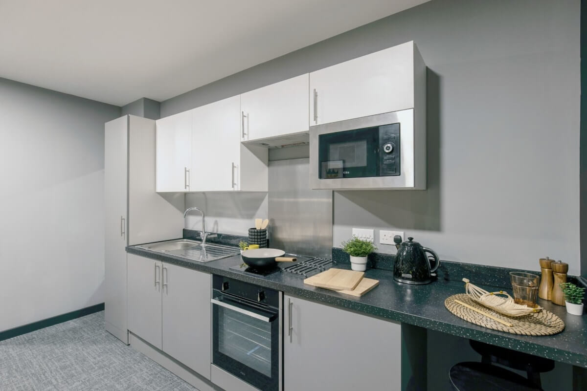  Club Studio  -  Ash Grove Court  - Gallery -  11