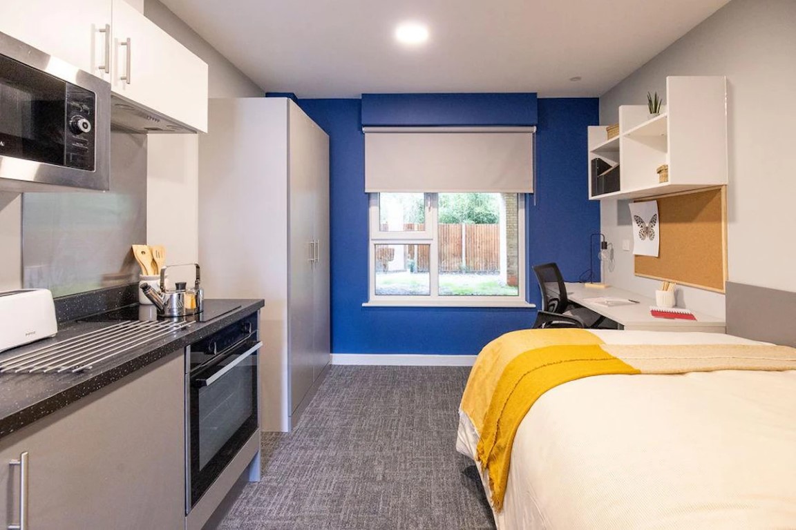  Premium Studio  -  Ash Grove Court  - Gallery -  1