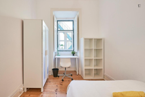 Spacious Bedroom Near Miradouro Da Penha De França