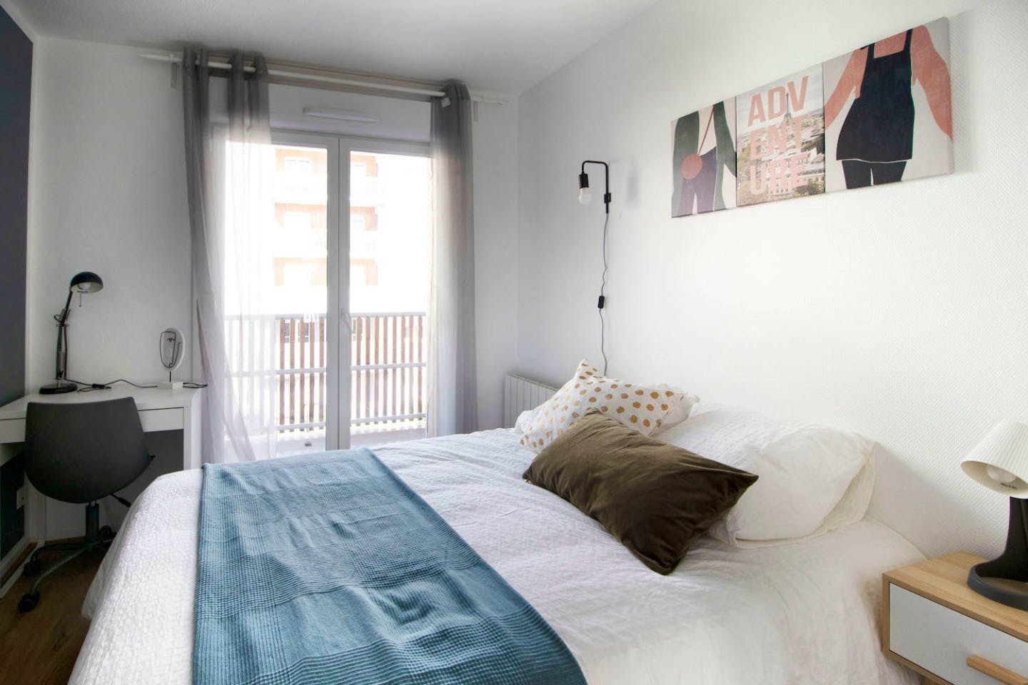 Cosy 10m² Bedroom - 14