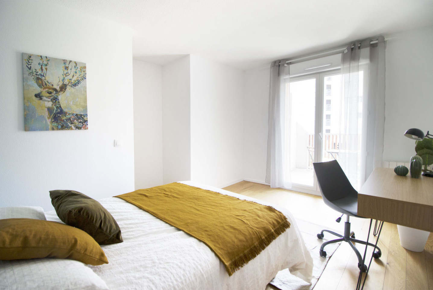 Cozy 12m² Bedroom -G011 - 9