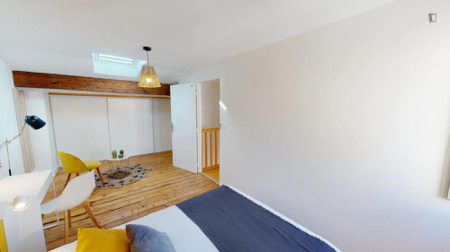 Beautiful double bedroom near Musée des Beaux-Arts de Bordeaux