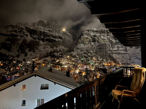Authentic Alpine Coliving Experience with Community Vibe Apartment
