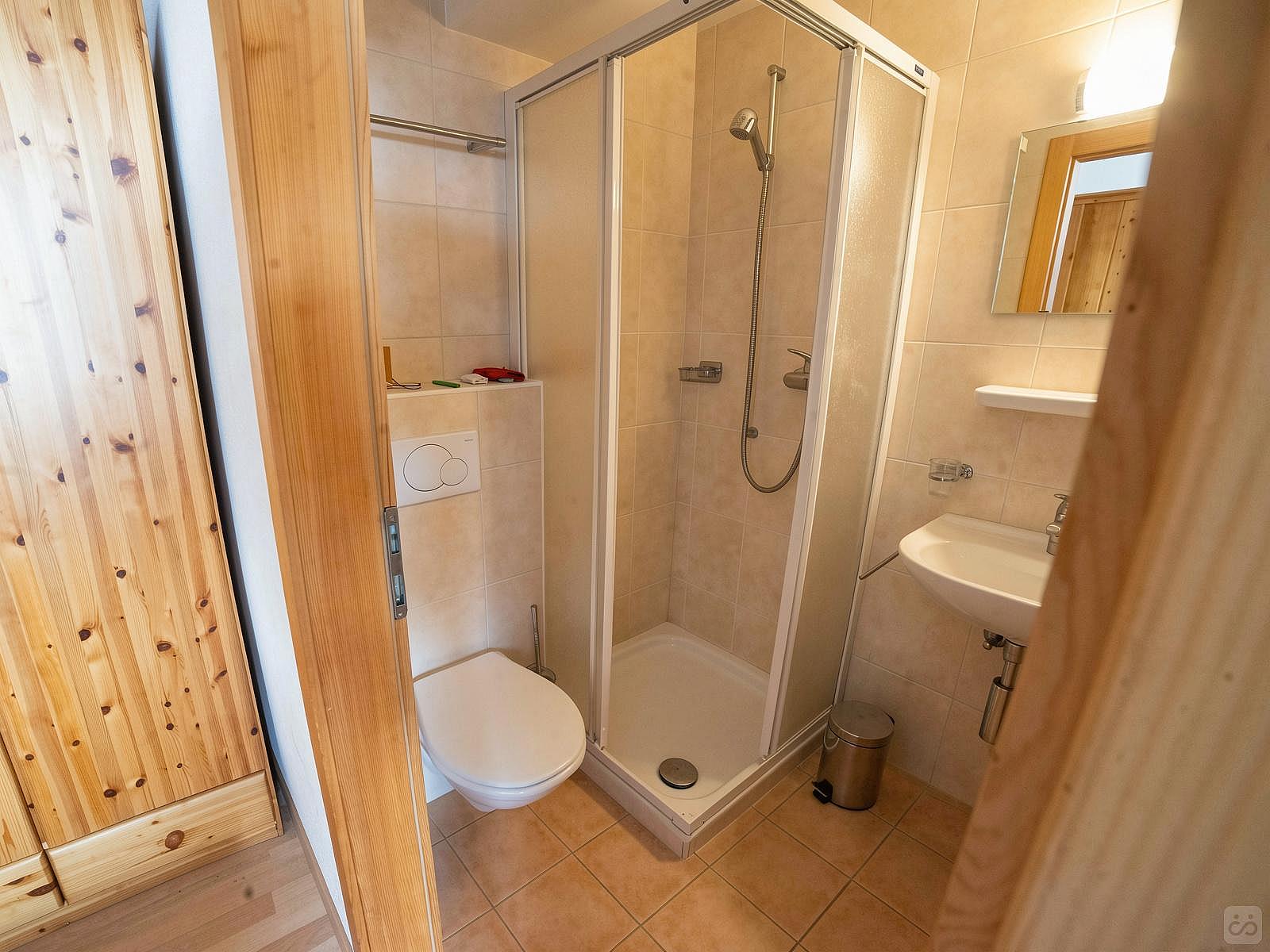 Private - Ensuite - Fond de Ville Home II - Gallery - 2