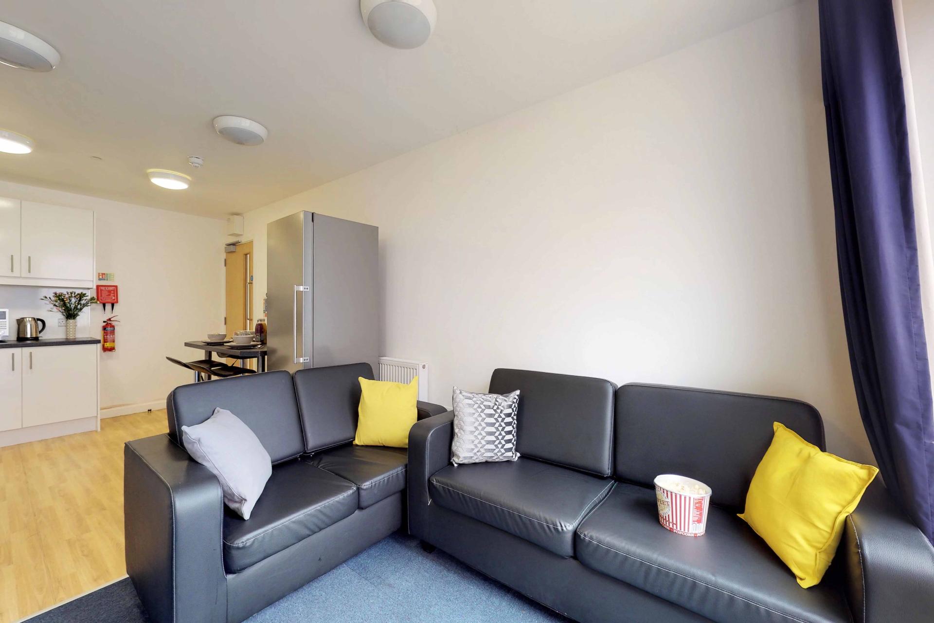 Classic En-Suite - 3
