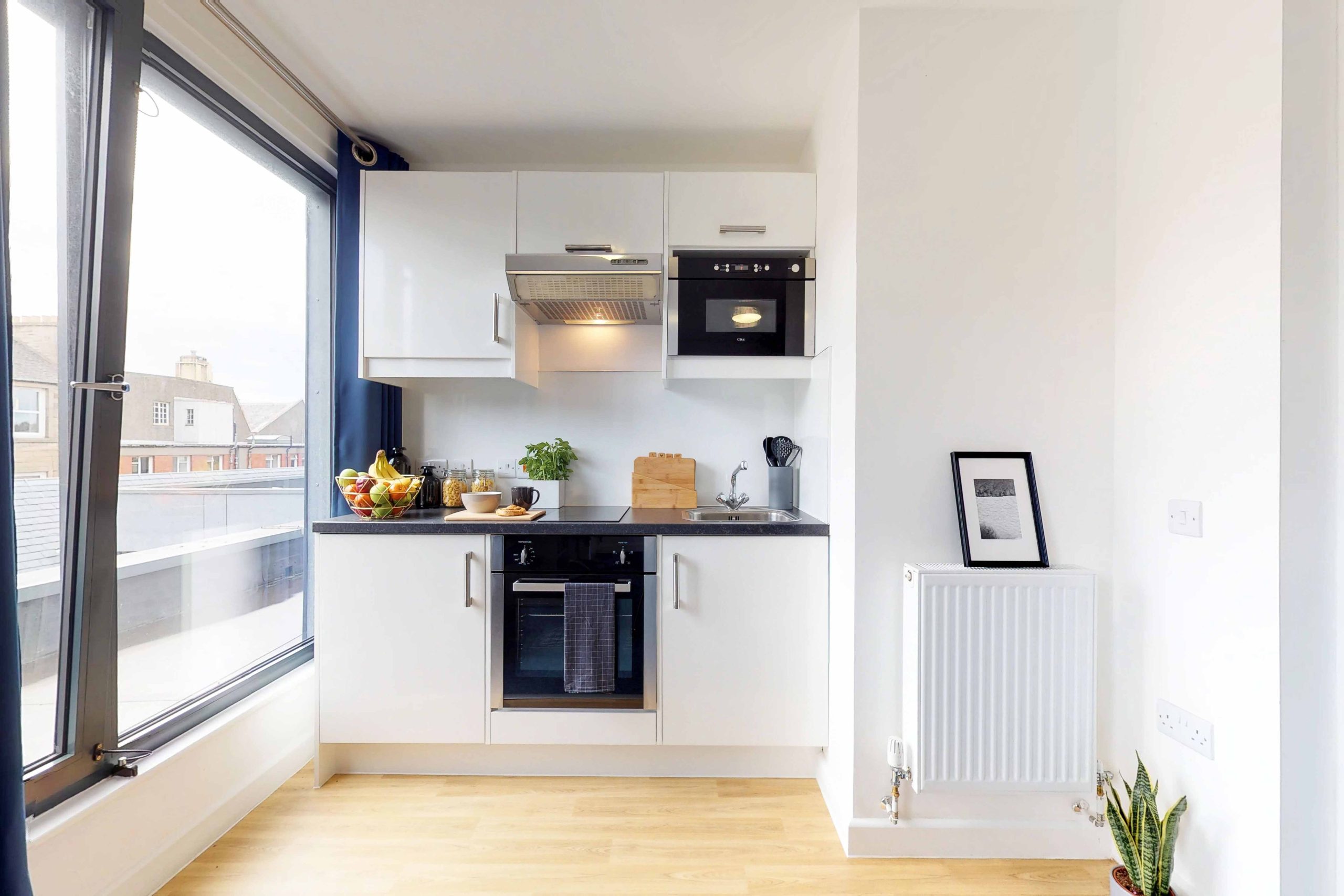  Superior Studio  -  Haymarket  - Gallery -  4