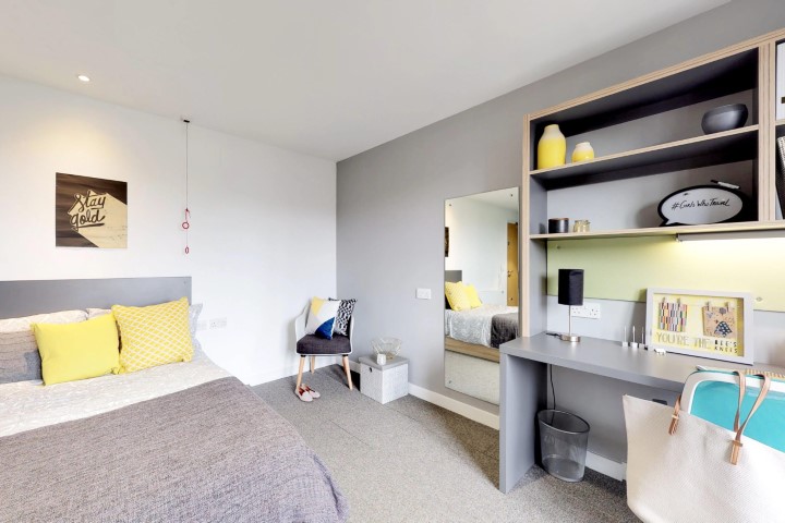  Superior En-Suite  -  St James  - Gallery -  9