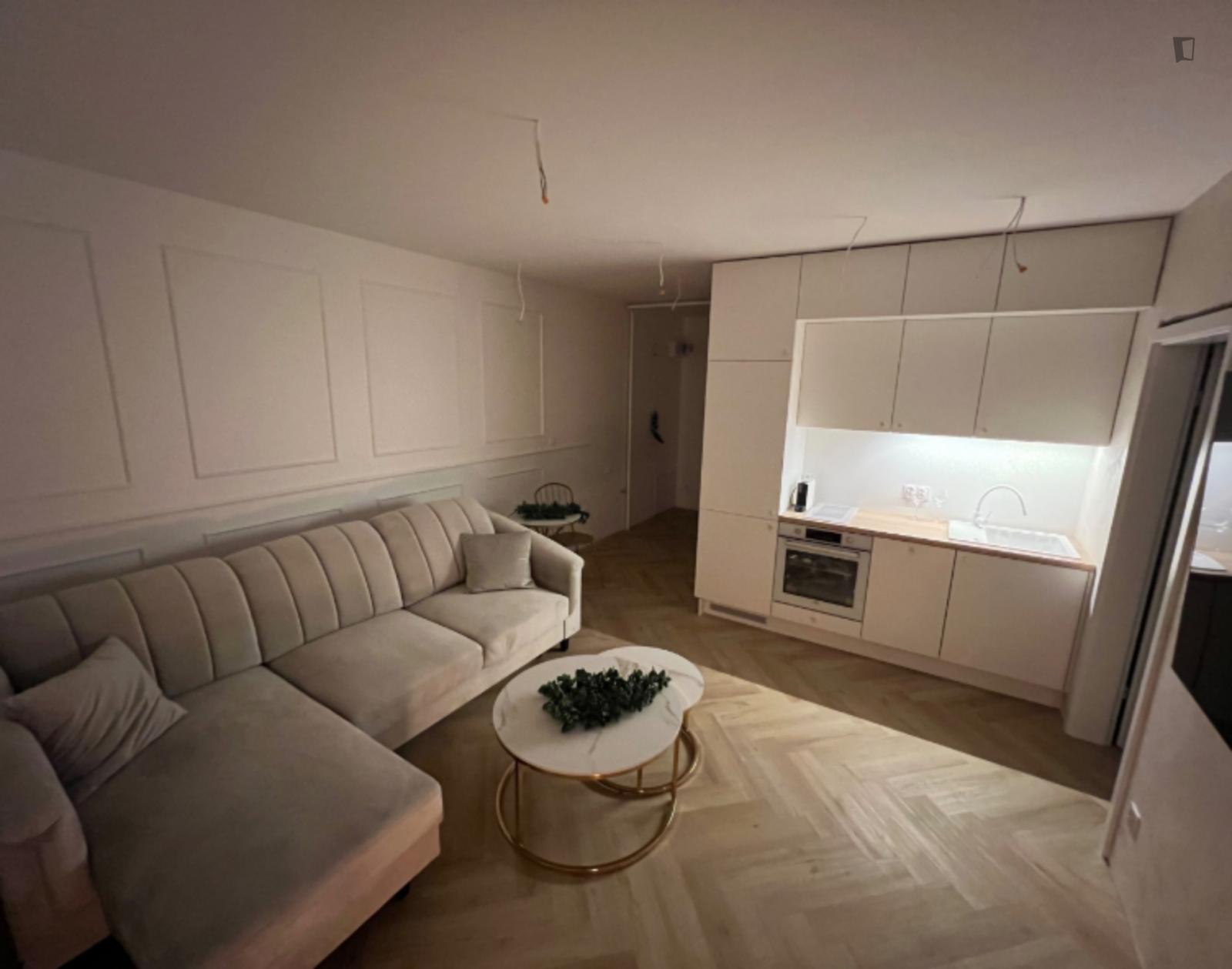  Brand New Apartment In The Outskirts Of Warsaw  -  Brand new apartment in the outskirts of Warsaw  - Gallery -  1