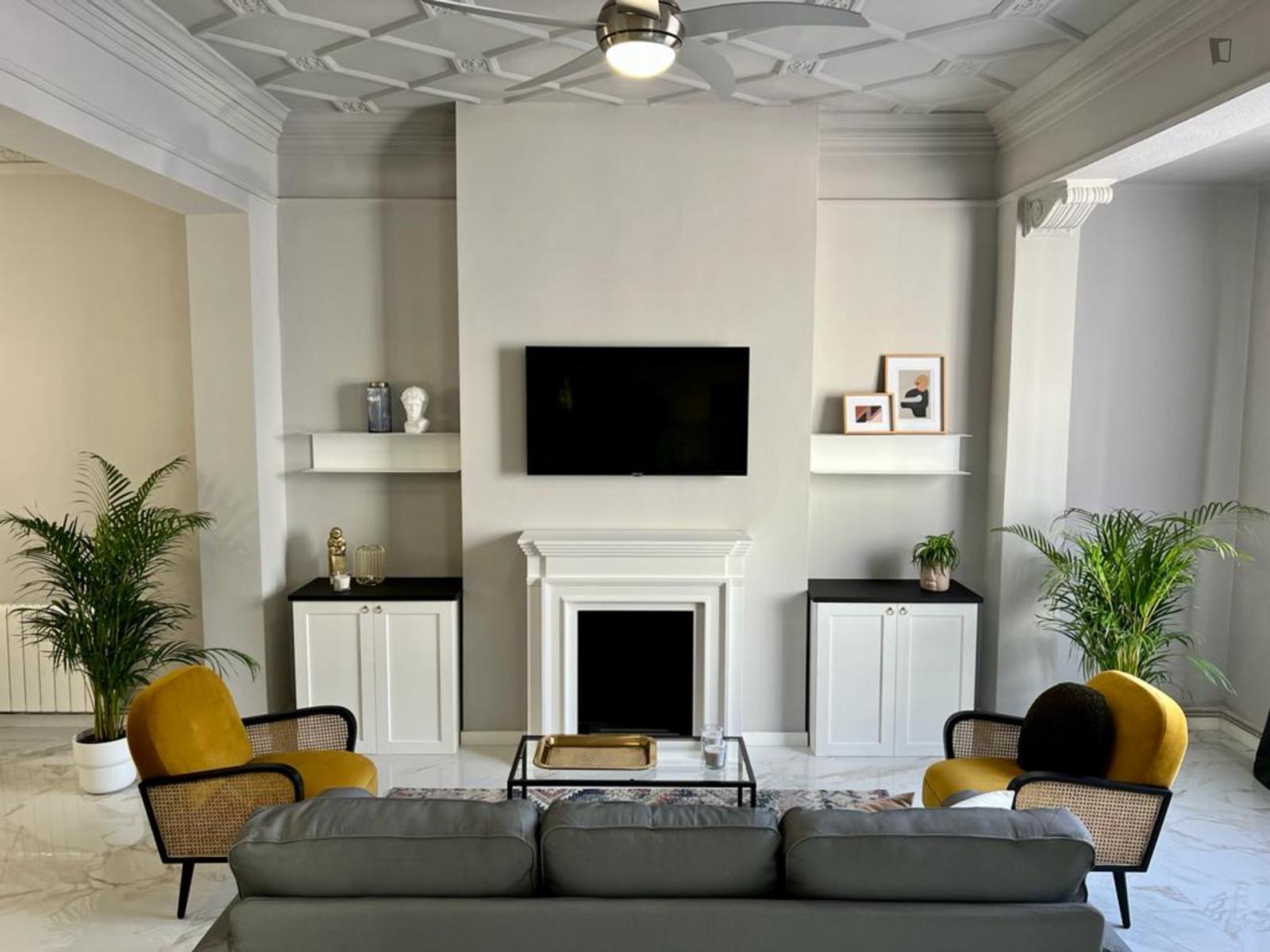 3-Bedroom Apartment, With Outdoor Area - 3-bedroom apartment, with outdoor area - Gallery - 1