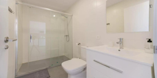 Modern and spacious studio well connected to Valencia city center - Gallery - 12