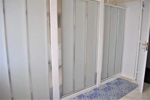 Cosy double bedroom next to Docas Castelo Branco - Gallery - 8