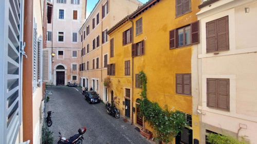 Large 1-bedroom flat in the heart of Rome  - Gallery -  5