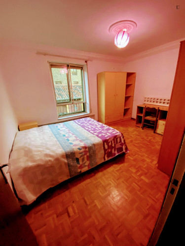 Big double bedroom close Catedral de Leon