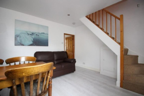 3-Bedroom house near the Canterbury West train station