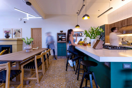 Mier Y Pesado Residence
