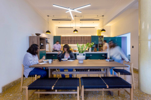 Mier Y Pesado Residence
