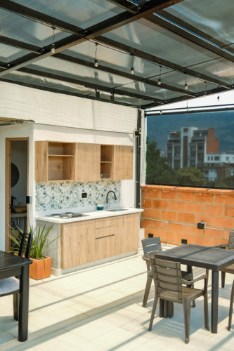 Rosales Residence - Gallery - 32