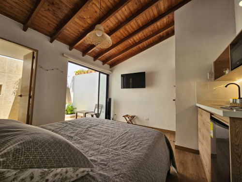 Rosales Residence - Gallery - 40