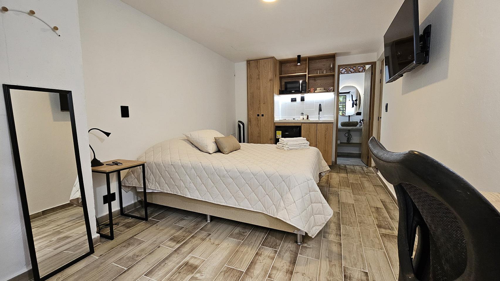 Premium Studio With Patio, Bathroom And Kitchen - 62