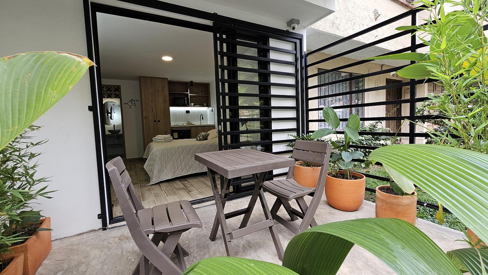Premium Studio With Patio, Bathroom And Kitchen - 33