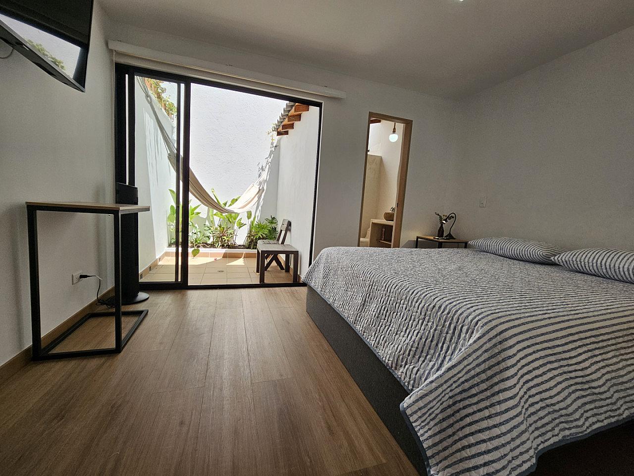 Premium Studio With Patio, Bathroom And Kitchen - 34
