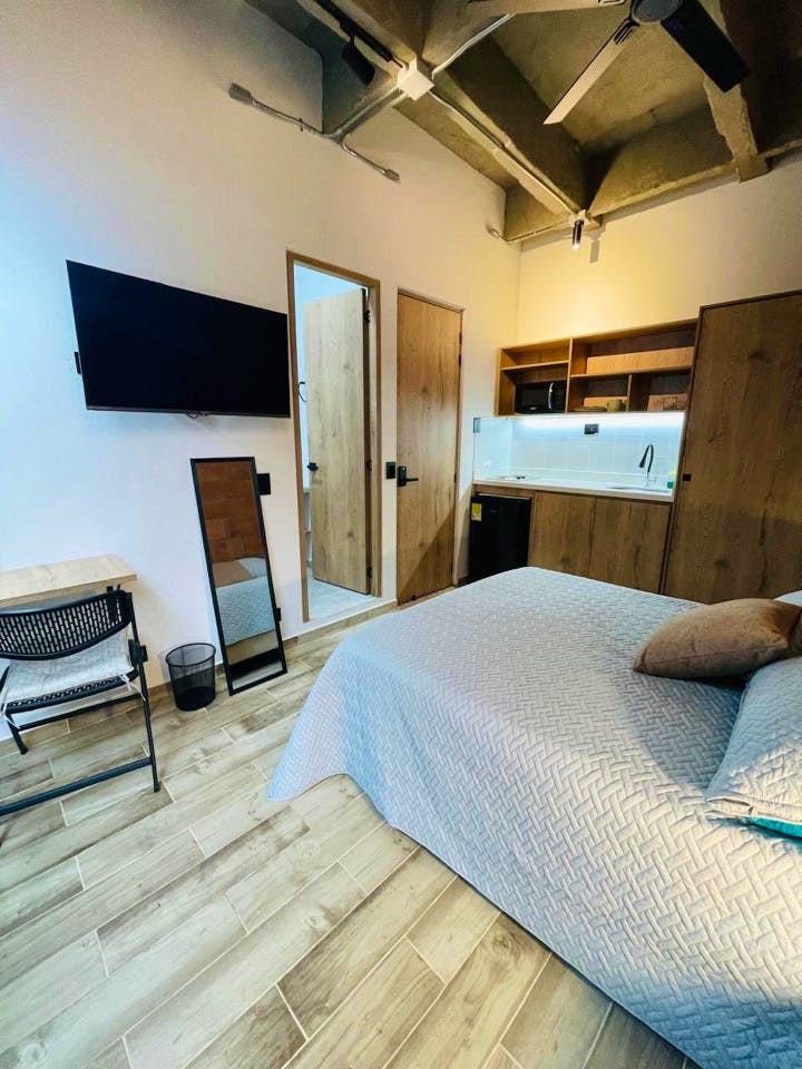 Premium Studio With Balcony, Bathroom And Kitchen - 3