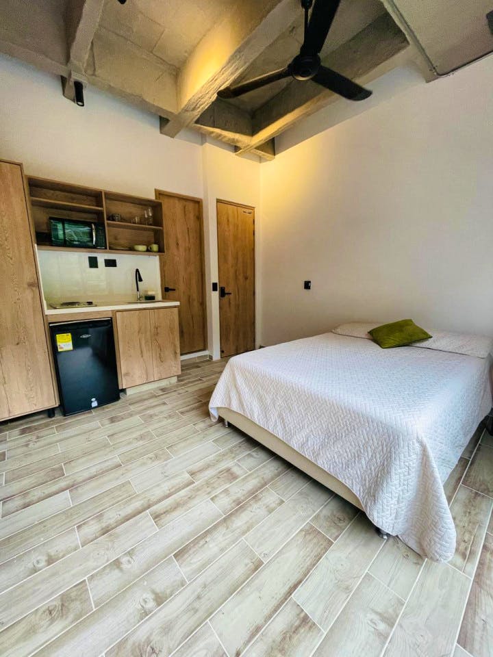 Premium Studio With Balcony, Bathroom And Kitchen - 1