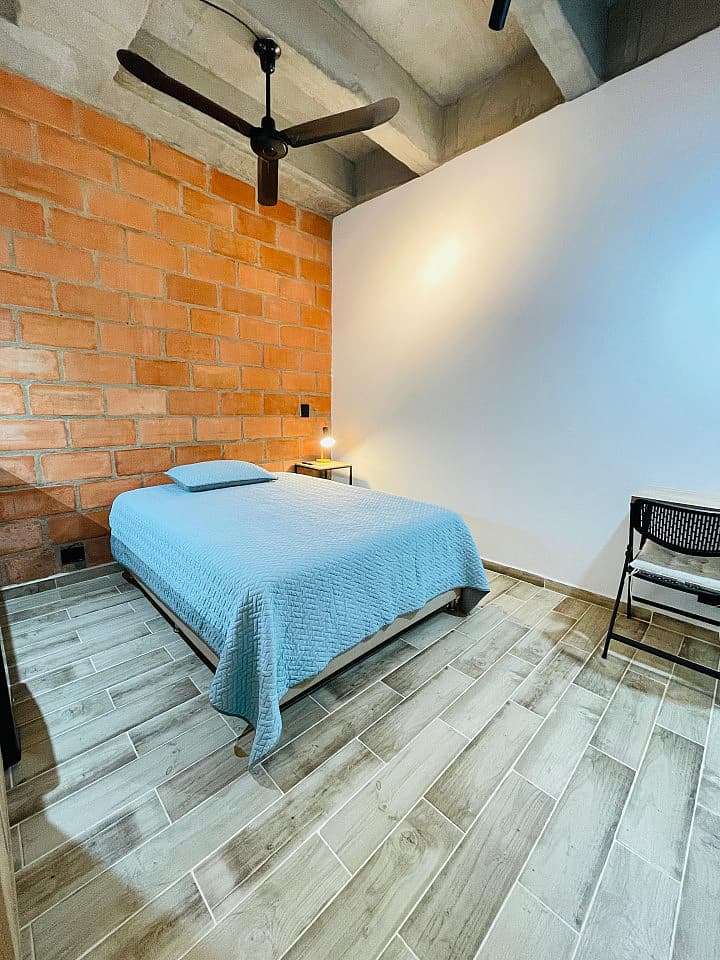 Standard Studio W/ Kitchen & Bathroom - 18