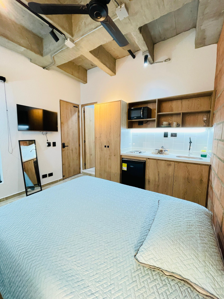 Standard Studio W/ Kitchen & Bathroom - 12