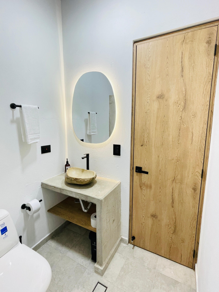 Standard Studio W/ Kitchen & Bathroom - 14