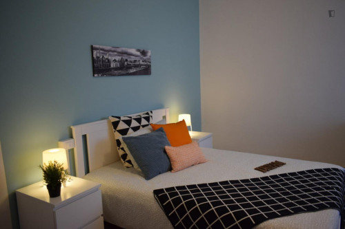 Excellent double bedroom near the San Faustino metro - Gallery - 10