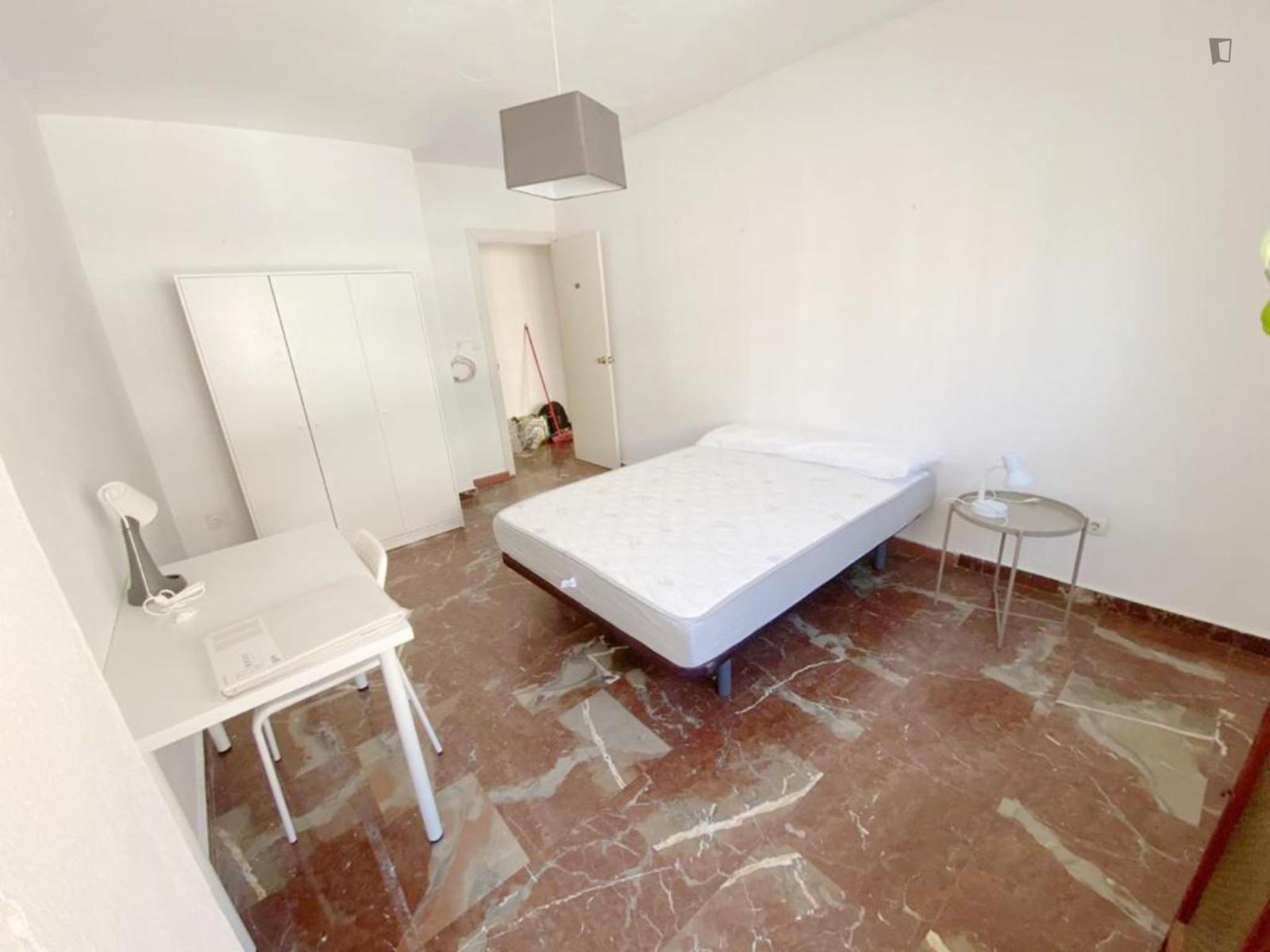  Cool Double Bedroom Close To Granada City Center  -  Cool double bedroom close to Granada city center  - Gallery -  1