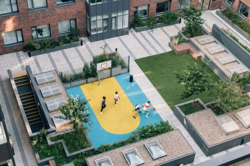 Go Britanya - Point Campus Dublin