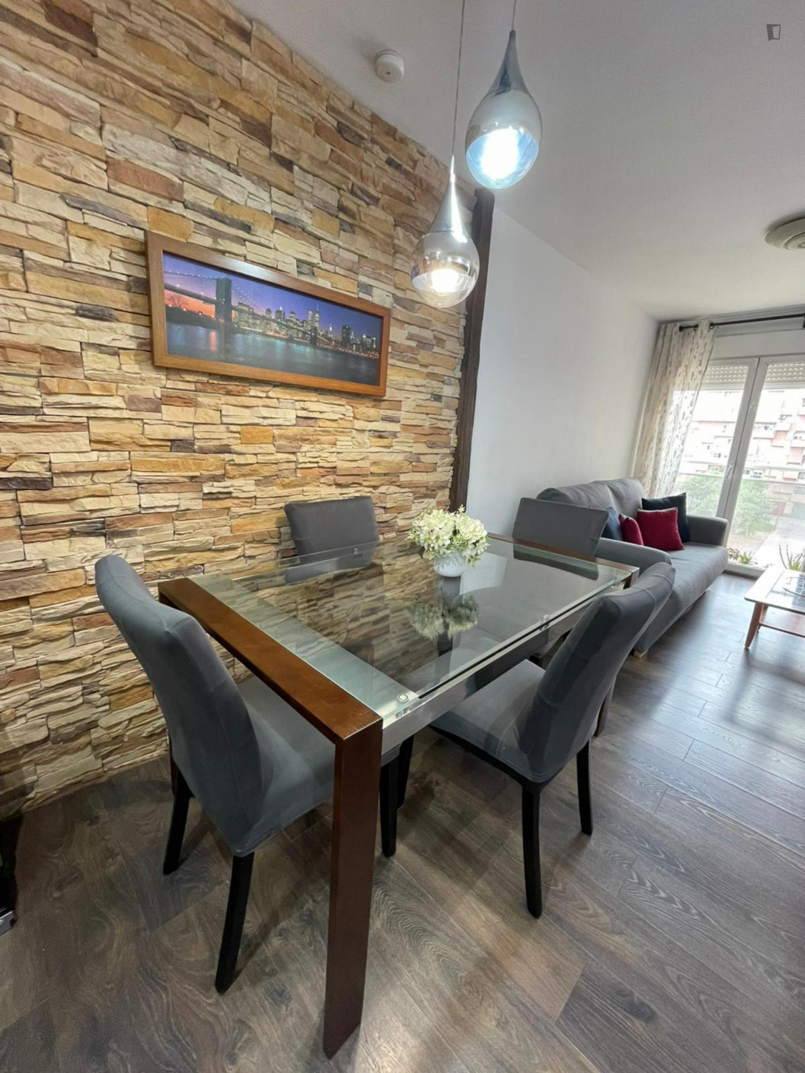 2-Bedroom Apartment - 2-bedroom apartment - Gallery - 1