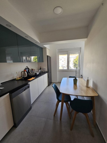 Charming double bedroom in Montijo