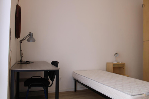 Pleasant single bedroom in Santa Lucia  - Gallery -  5