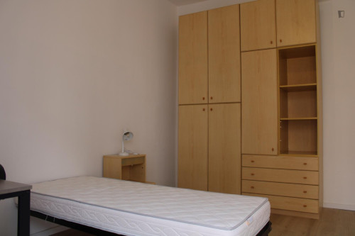 Pleasant single bedroom in Santa Lucia