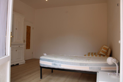 Very nice single bedroom in Santa Lucia