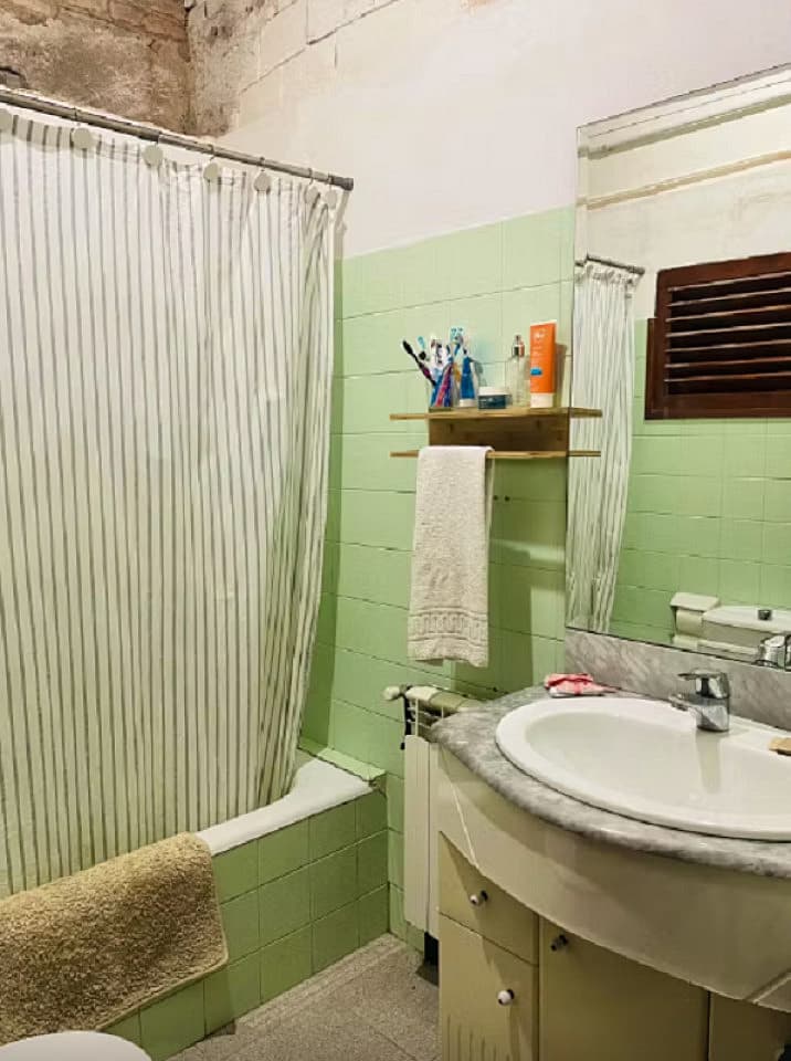  Single Room  -  Rural house 1.15 minutes from Costa Brava  - Gallery -  9