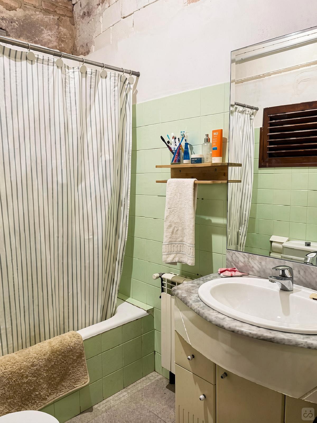  Single Room  -  Rural house 1.15 minutes from Costa Brava  - Gallery -  11