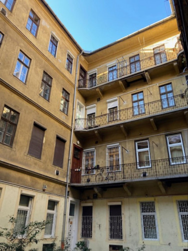 Renovated 1-Bedroom Apartment in Central Budapest  Excellent Public Transport - Gallery - 8