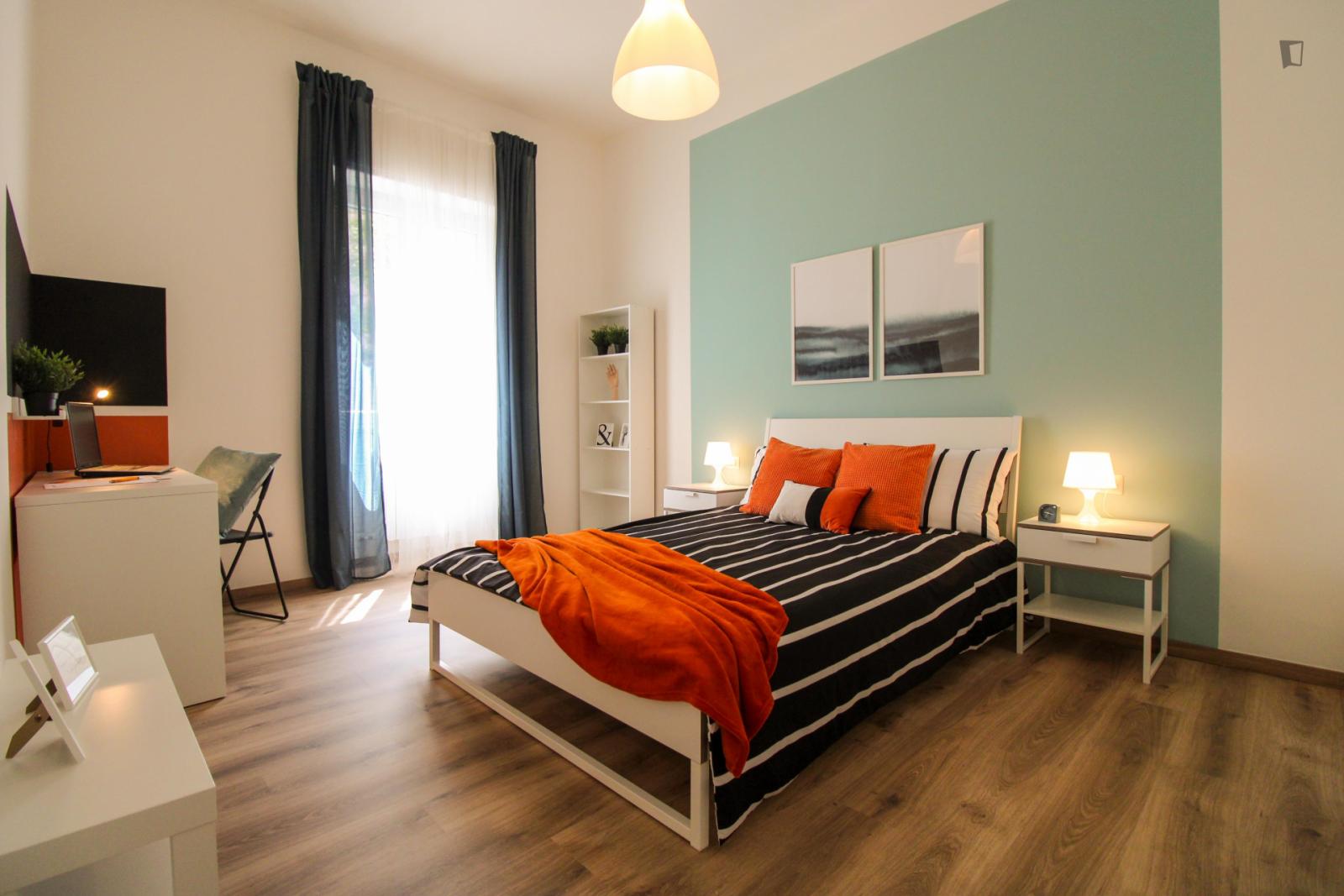  Lovely Double Bedroom In Sant'Eustacchio  -  Lovely double bedroom in Sant'Eustacchio  - Gallery -  1