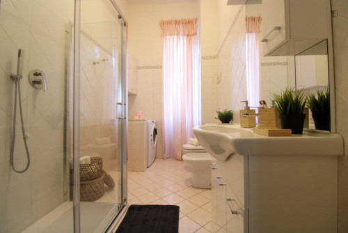 Homely single bedroom near the Stazione FS metro