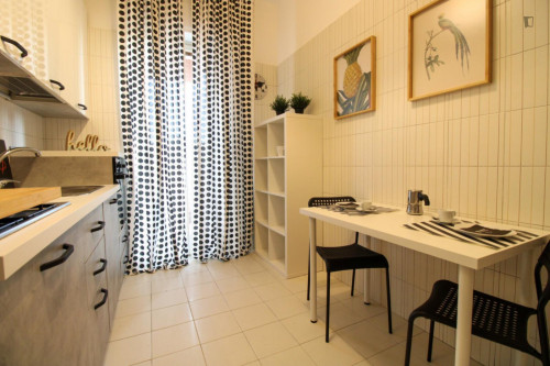 Elegant double bedroom near Bresciadue station - Gallery - 21