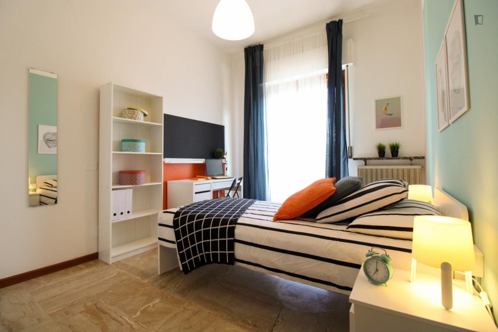 Elegant Double Bedroom Near Bresciadue Station - 1