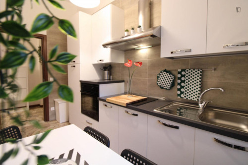 Inviting single bedroom in Borgo Trento - Gallery - 6