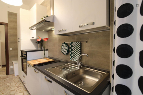 Inviting single bedroom in Borgo Trento - Gallery - 8